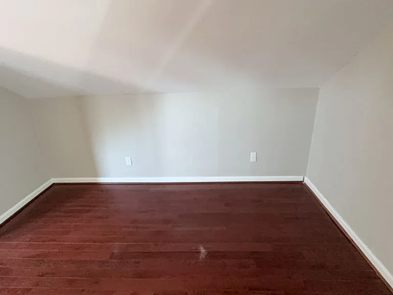 547 Munroe Cir — Photo 23