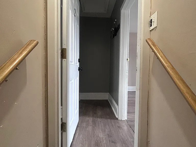 13 Winfield Ave #2 — Photo 1