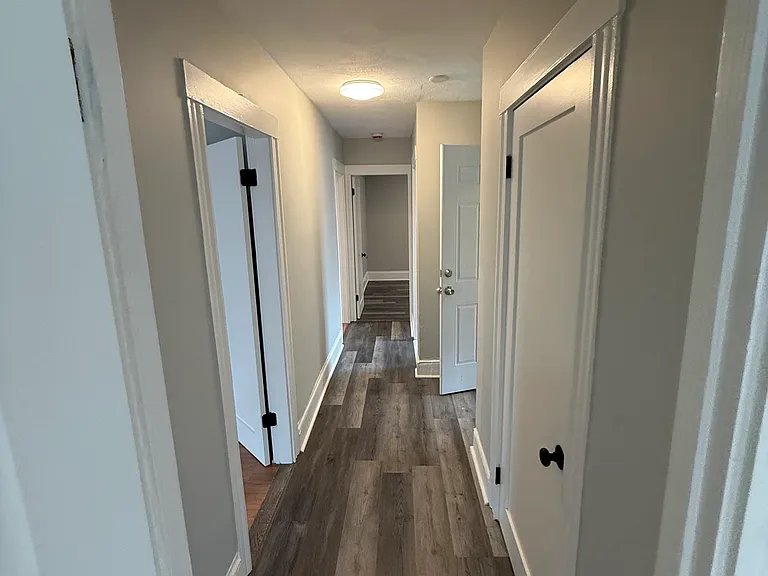 1922 Columbus Ave #2 — Photo 15