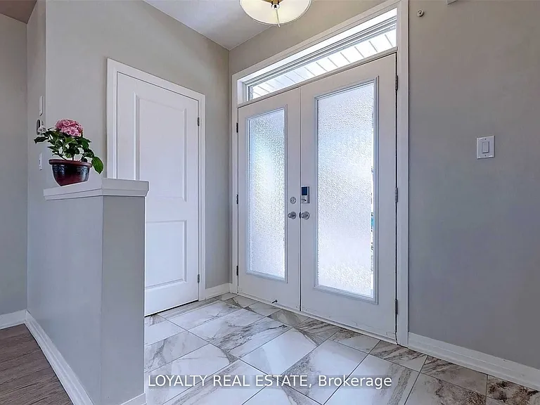 127 Yacht Dr — Photo 10