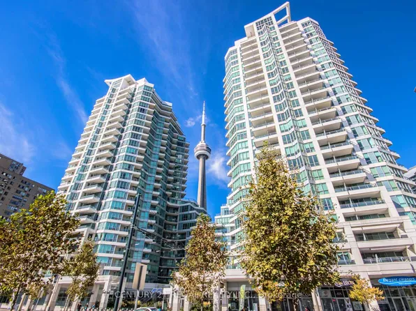 228 Queens Quay W, Toronto, ON