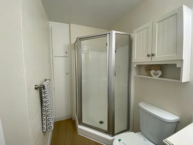 Breakwater Townhomes — Photo 19