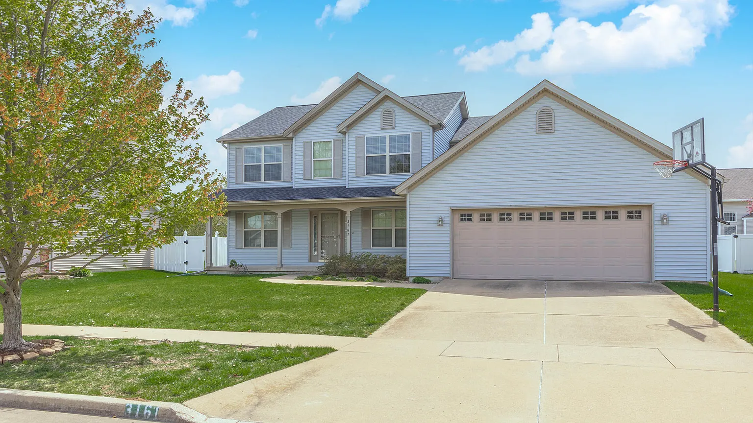 3161 Butterfly Dr photo 1