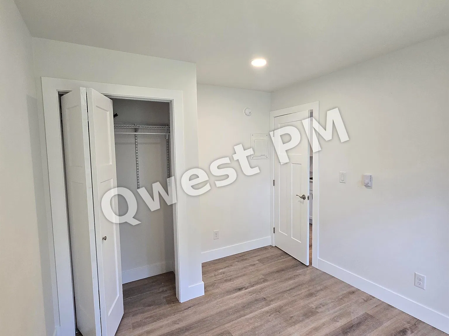 8528 Valley Rd #15 — Photo 3