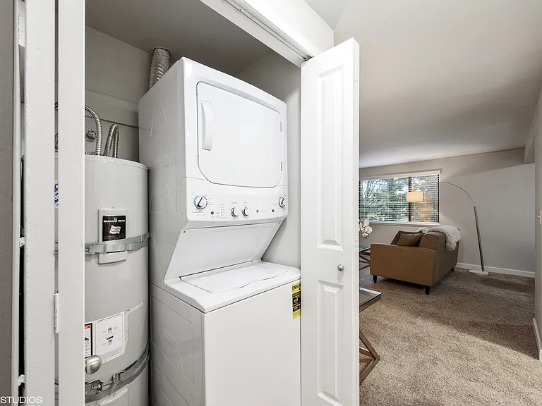 Washer and Dryer Included