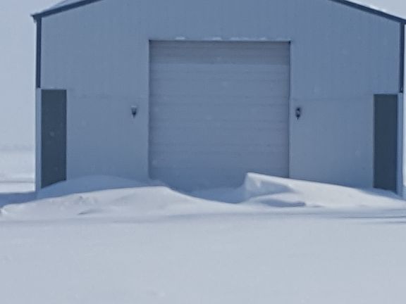 4th image of 417 Carmen St