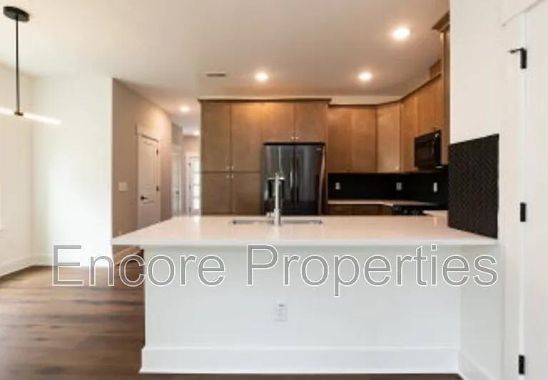 1406 Gearwood Ave #B — Photo 11
