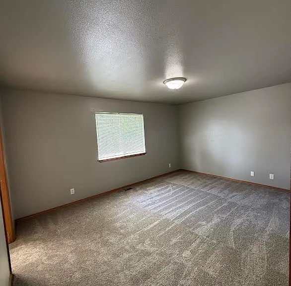1211 E Elderberry Cir — Photo 9