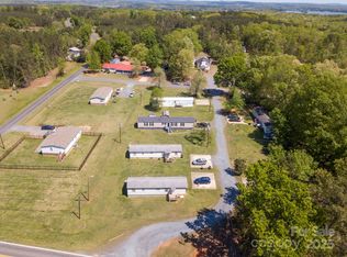 40724 State Highway 740, New London, NC 28127