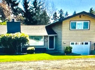 913 S 194th St, Des Moines, WA 98148