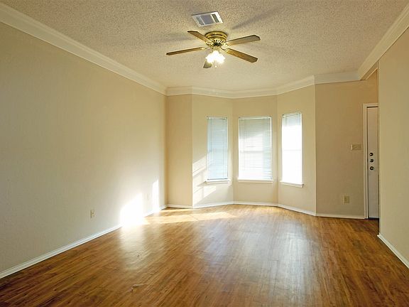 3rd image of 1329 Speight Ave