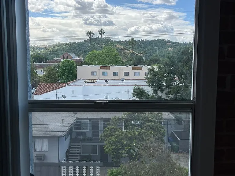 5233 Monte Vista Street — Photo 15