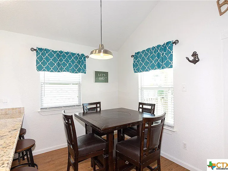 1110 Treaty Dr — Photo 4