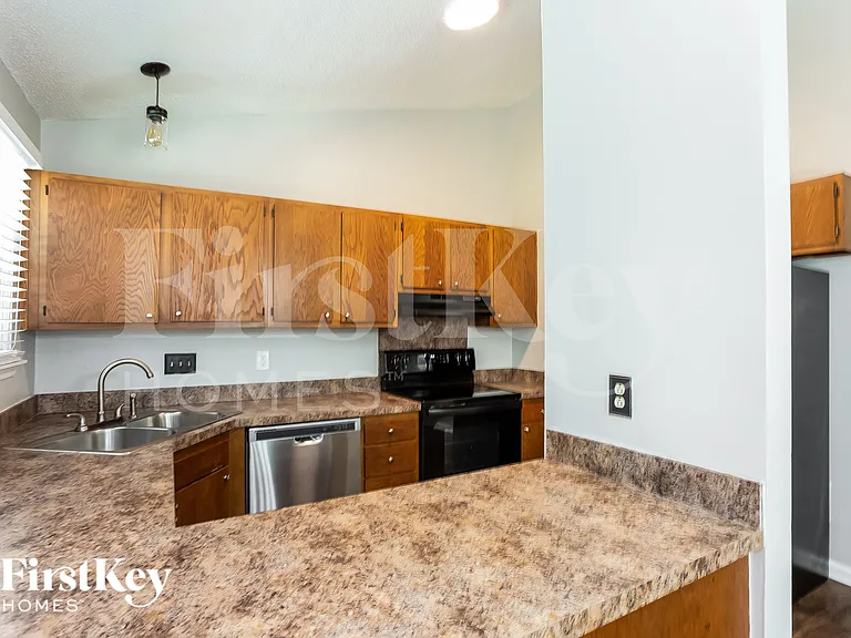 7938 Lindfield Ct — Photo 7