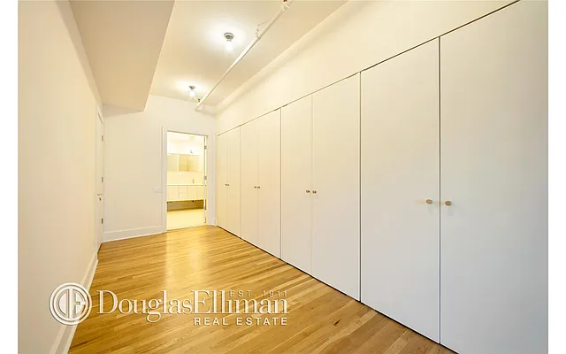 Rented by Douglas Elliman | media 20