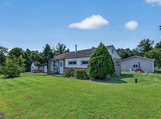 667 Constitution Ave, Pottstown, PA 19464