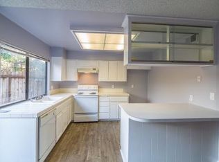 2608 Via Astuto, Carlsbad, CA 92010