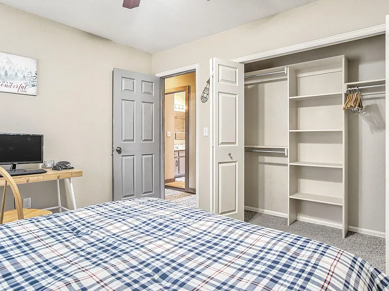 730 Beldon Dr — Photo 14