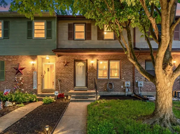 12 Leeward Ct, Elkton, MD 21921
