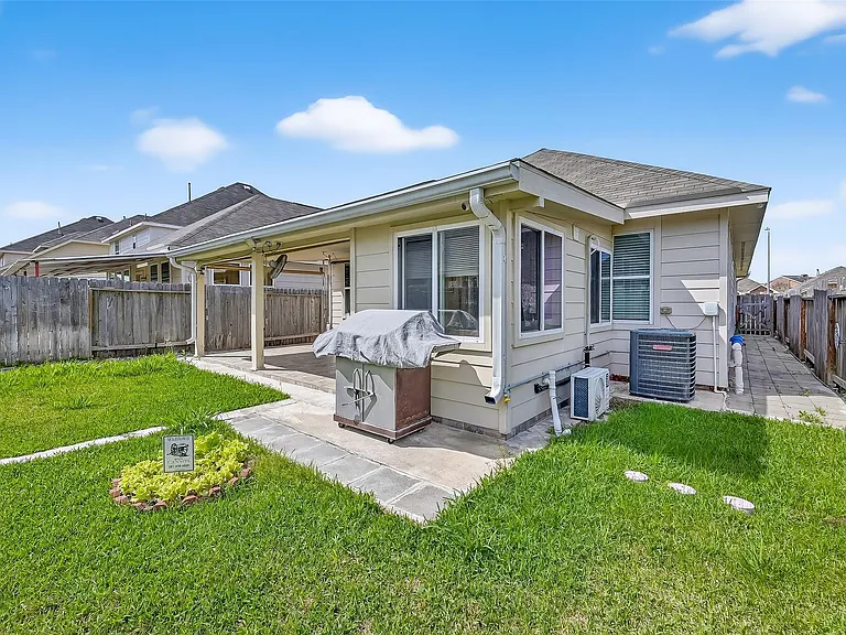 7631 Granite Terrace Ln — Photo 44