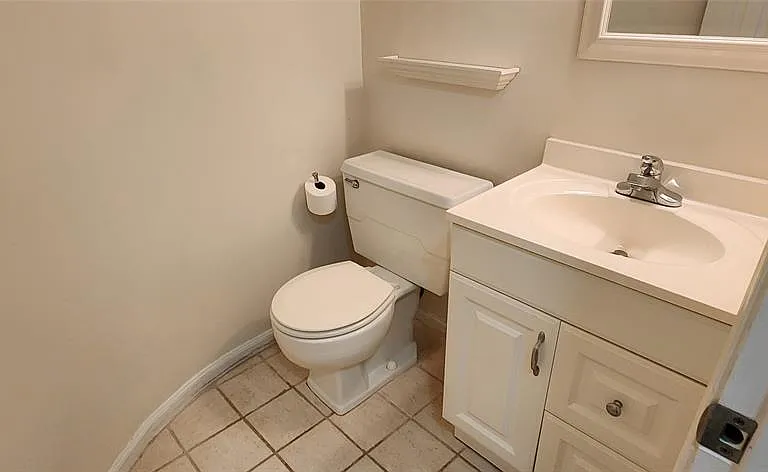 2190 NE 68th St #526 — Photo 17