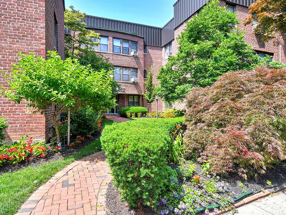 1st image of 71 Grace Ave APT 1B