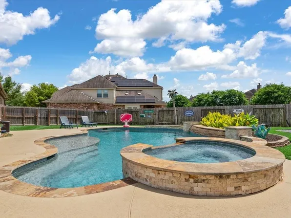 16307 Christopher Park St, Hockley, TX 77447