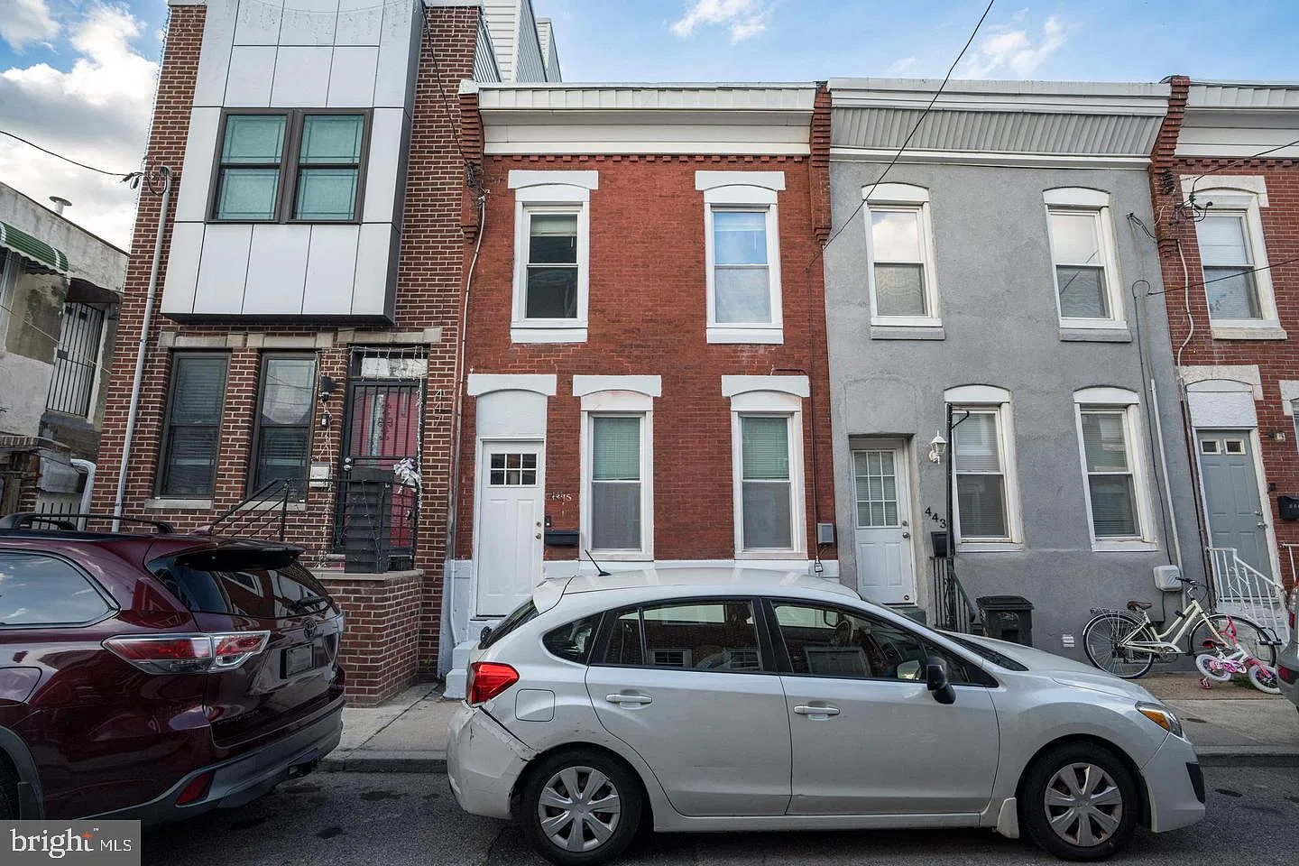 3 bed, 1.5 bath, 1114 sqft, $1,725 — Photo 1