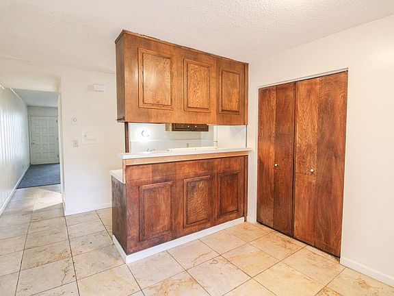 5th image of 1850 Johnson Ave #A