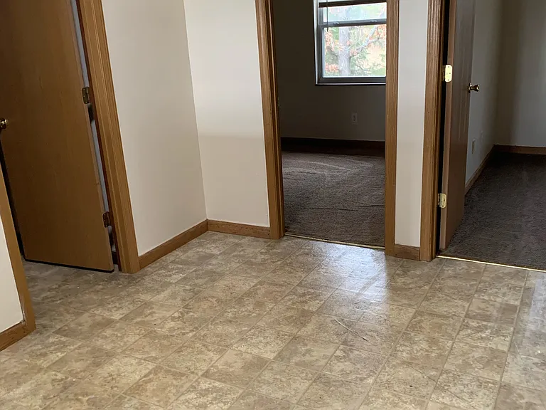 1050 Plaza Ct S #23 — Photo 4