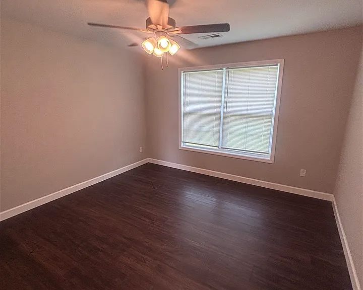 515 Hilton Ct #B — Photo 7
