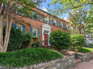 909 E St SE #5, Washington, DC 20003