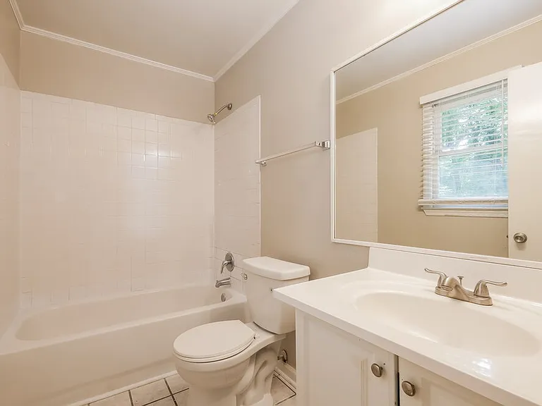 1695 Lawrenceville Suwanee Rd — Photo 16