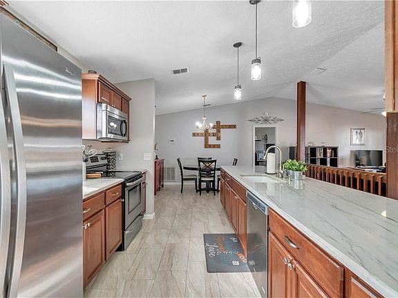3rd image of 5613 Tern Ct