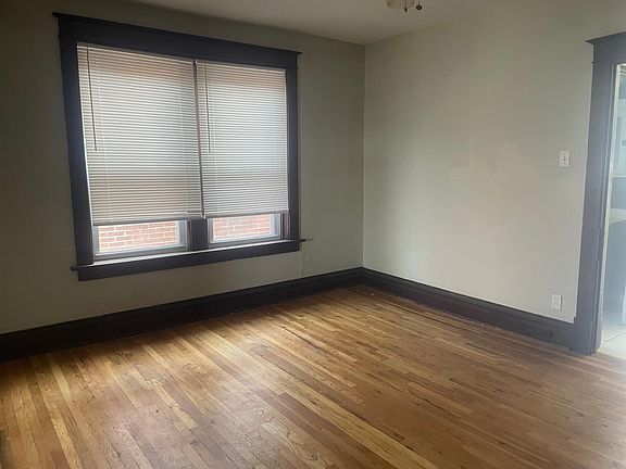 5th image of 6032 Carlsbad Ave #A