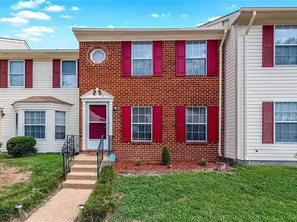 26 N Gawain Way, Hampton, VA 23669