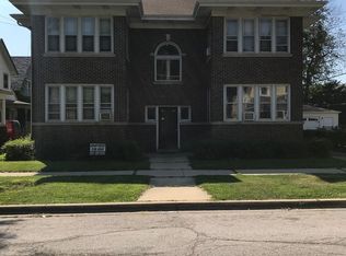 306 Locust, Aurora, IL 60506