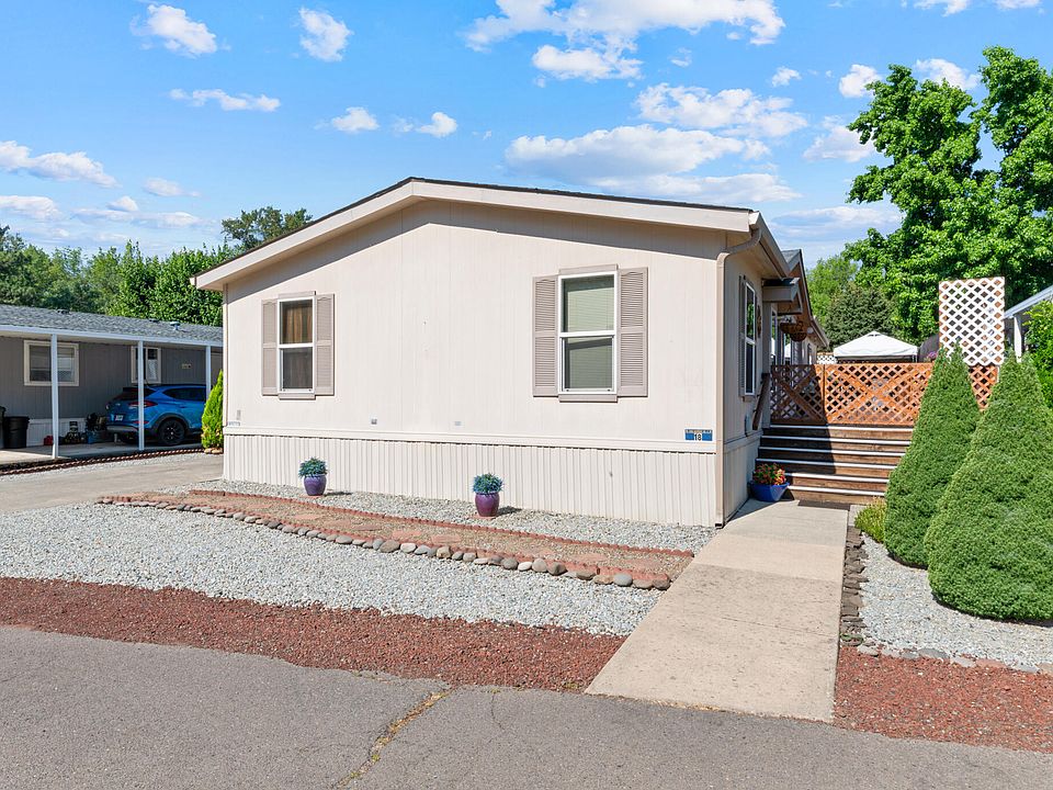 1st image of 21 Brophy Way Unit 18