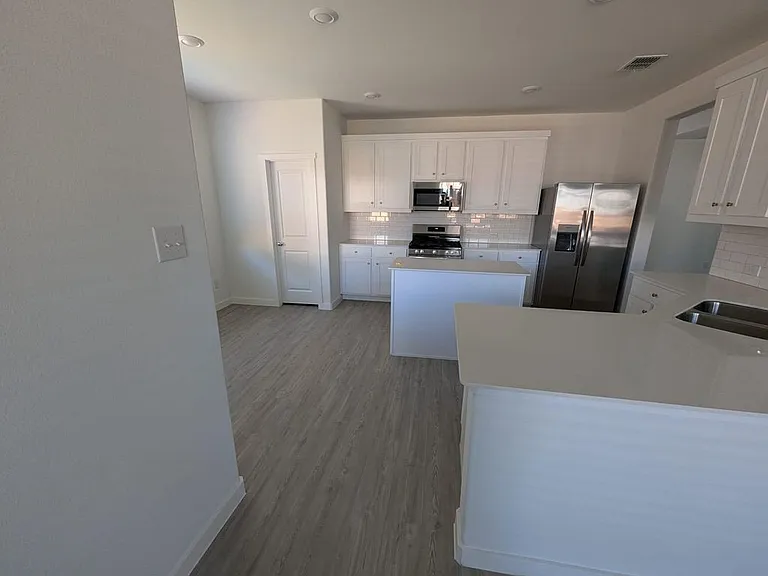 1842 White Ash Way — Photo 12