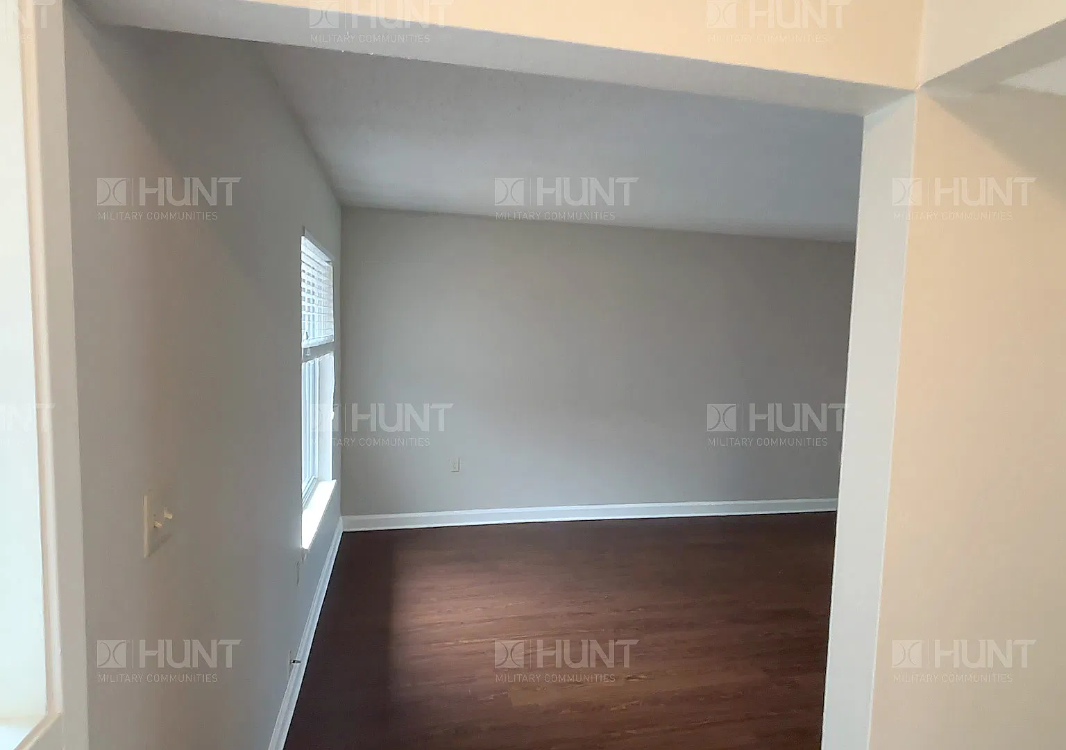 4 bed, 2.5 bath, 1850 sqft, $1,475 — Photo 3