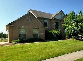 46491 Glengarry Blvd, Canton, MI 48188