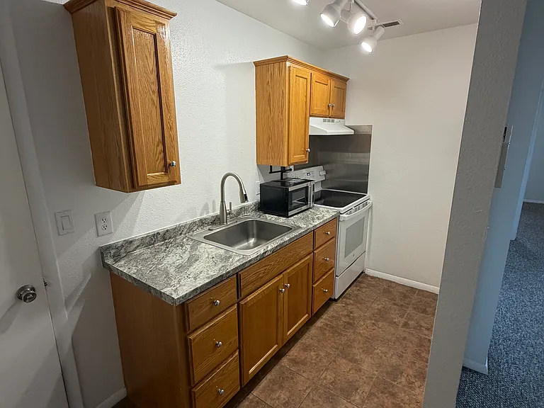 4125 S Highway 89 Way #5 — Photo 3