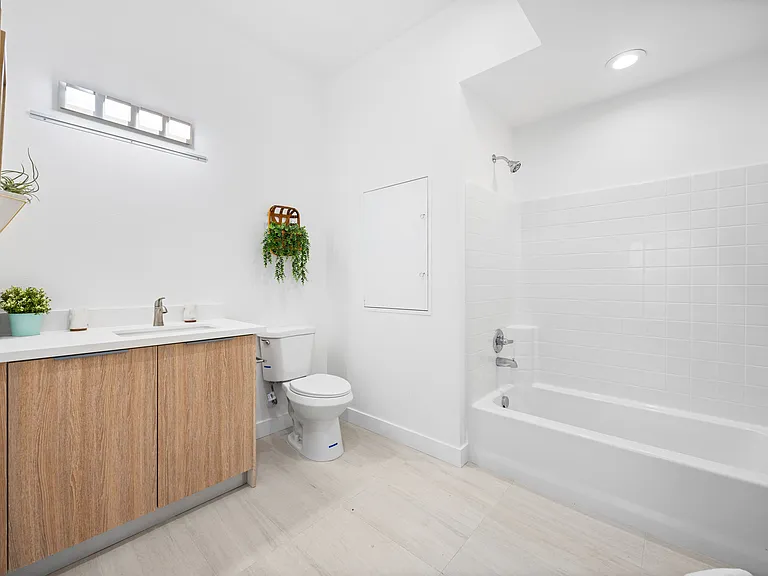 13857 Leffingwell Rd — Photo 13