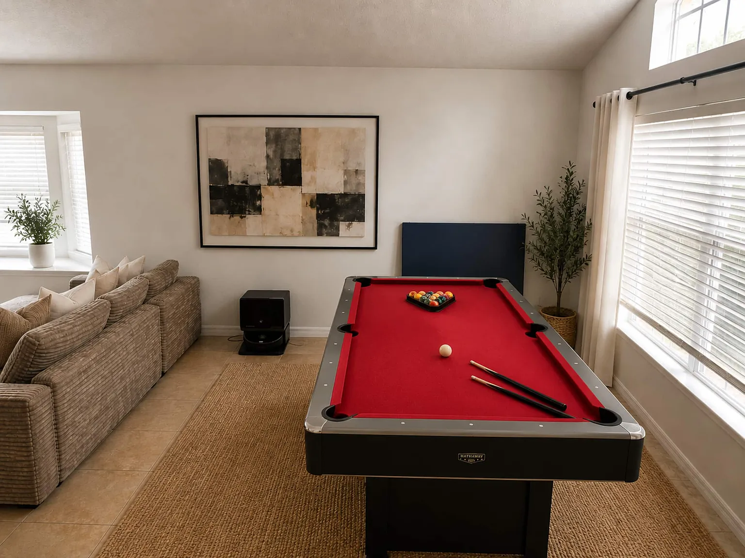 4 bed, 2180 sqft, $4,000 — Photo 3