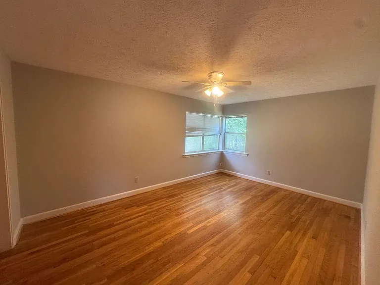 3607 S Georgetown Dr — Photo 16