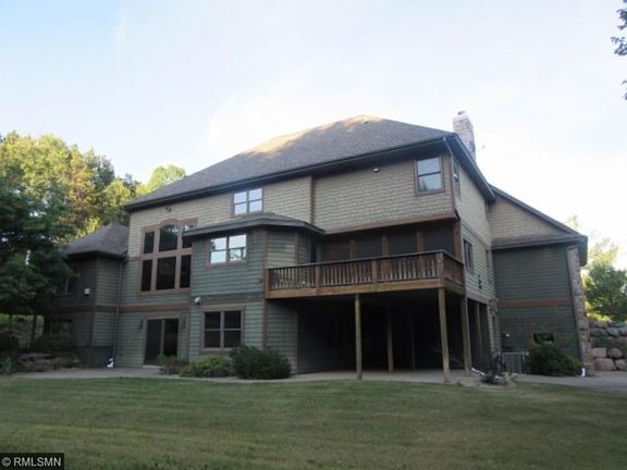 2nd image of 423 Jack Pine Dr