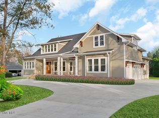 2225 S Live Oak Parkway, Wilmington, NC 28403