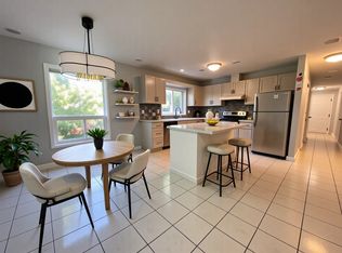 90 Tisdale St S #1, Hamilton, ON L8N 2W2