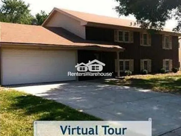 1047 Thorndale Ave, New Brighton, MN 55112