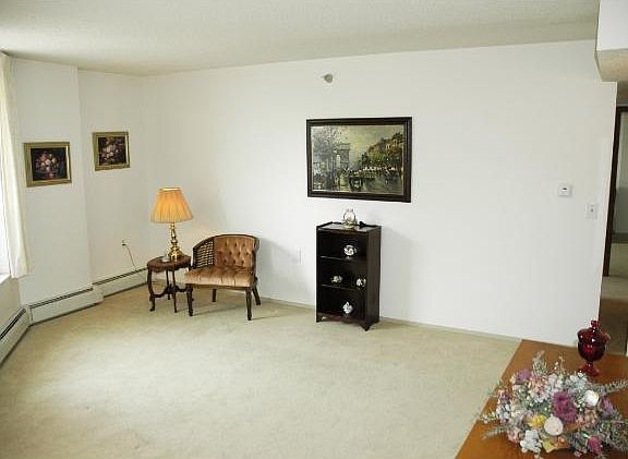 3rd image of 6615 Lake Shore Dr S APT 602